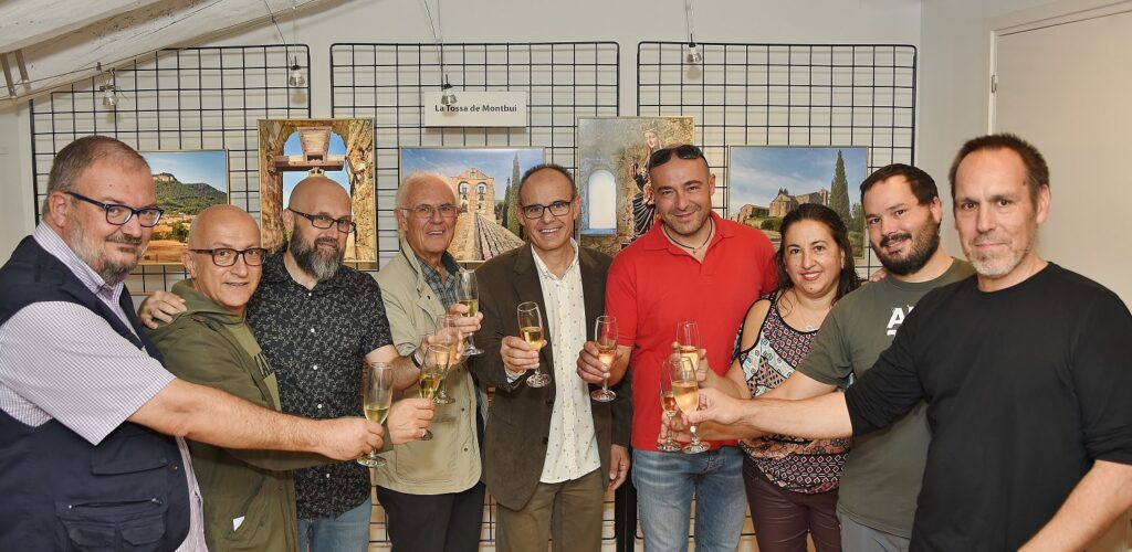 Inaugurada la mostra ‘La Tossa i altres indrets de l’Anoia’