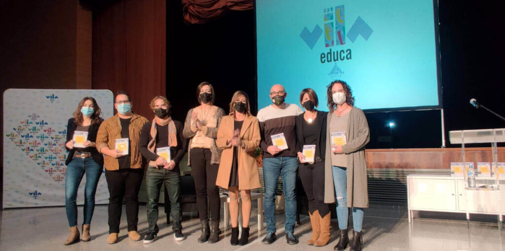 Vilanova del Camí reconeix la comunitat educativa del municipi