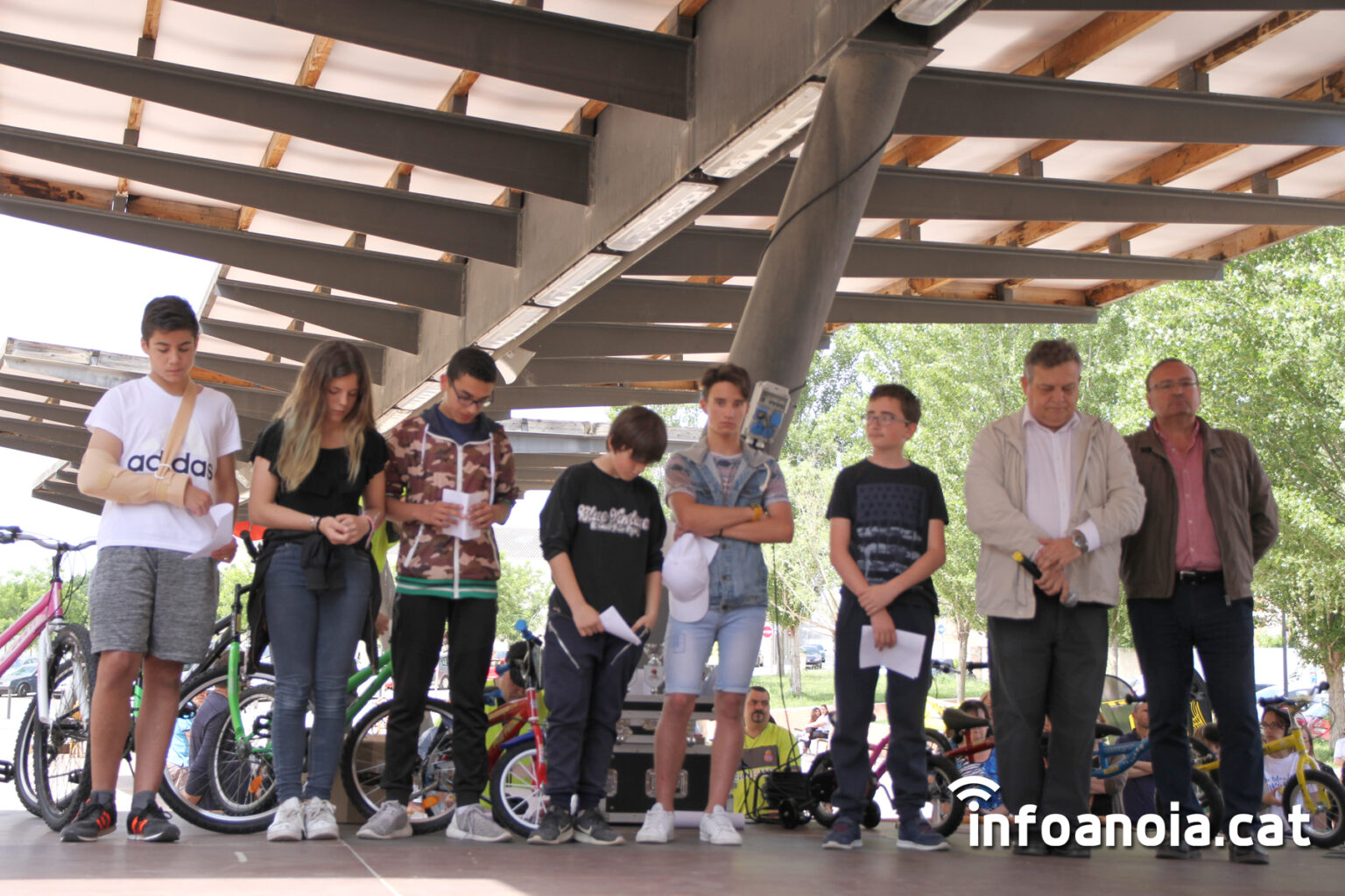 Montbui ret homenatge durant la Festa de la Bicicleta al noi mort a l’accident