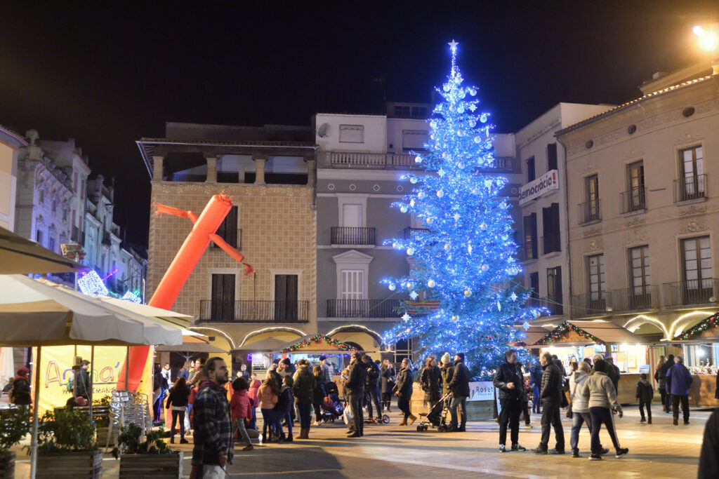 La Fira de Nadal d’Igualada afronta el seu darrer cap de setmana després d’una bona acollida