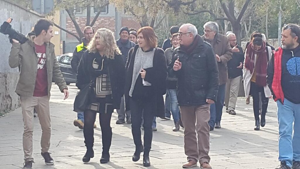 Elisenda Alamany i Marta Ribas (Catalunya en Comú-Podem) fan campanya a Igualada