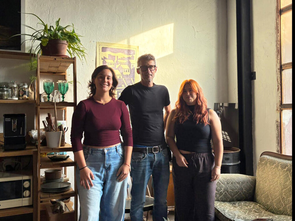 Les alumnes de La Gaspar, Jana Carbonell i Nadia Giménez, guanyadores de la 7a Beca Manel Caro