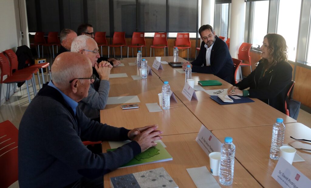 La Generalitat promet accelerar el desplegament dels serveis territorials al Penedès