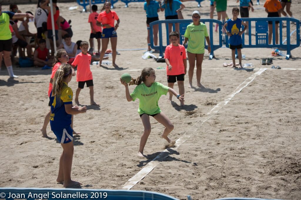 30 equips participen al Handbol Sorra d’Igualada