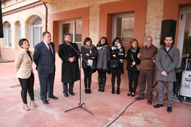 inauguraci&oacute; del centre de dia montbui