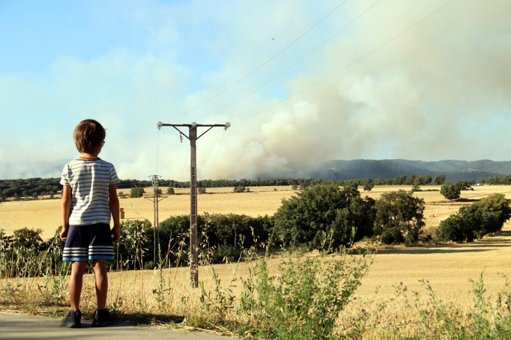 Una veïna de la Llavinera: «Sembla que el vent bufa cap a una altra banda, però no estem gens tranquils»