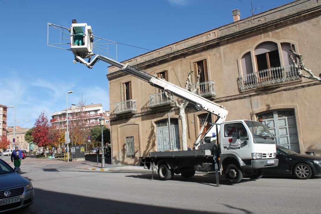 Calaf consulta els veïns si volen encendre els llums de Nadal
