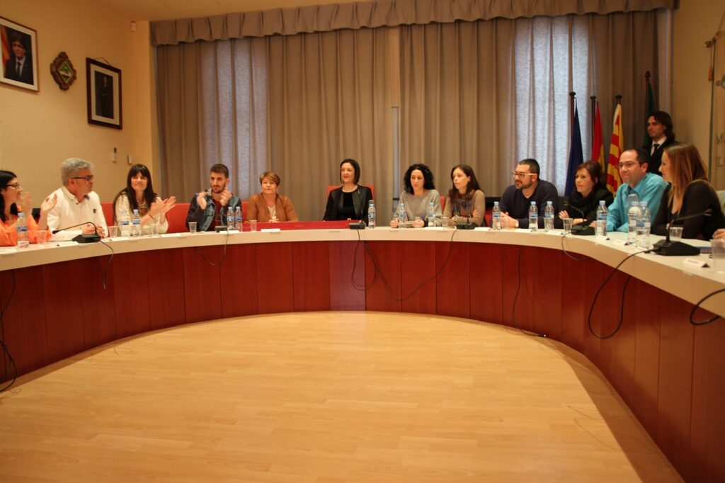 Relleus, pactes, jutjats i mocions de censura en la primera meitat del mandat a l’Anoia