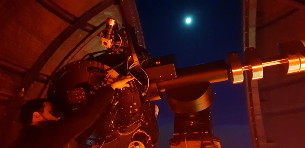 L’Observatori de Pujalt presenta el nou telescopi als veïns