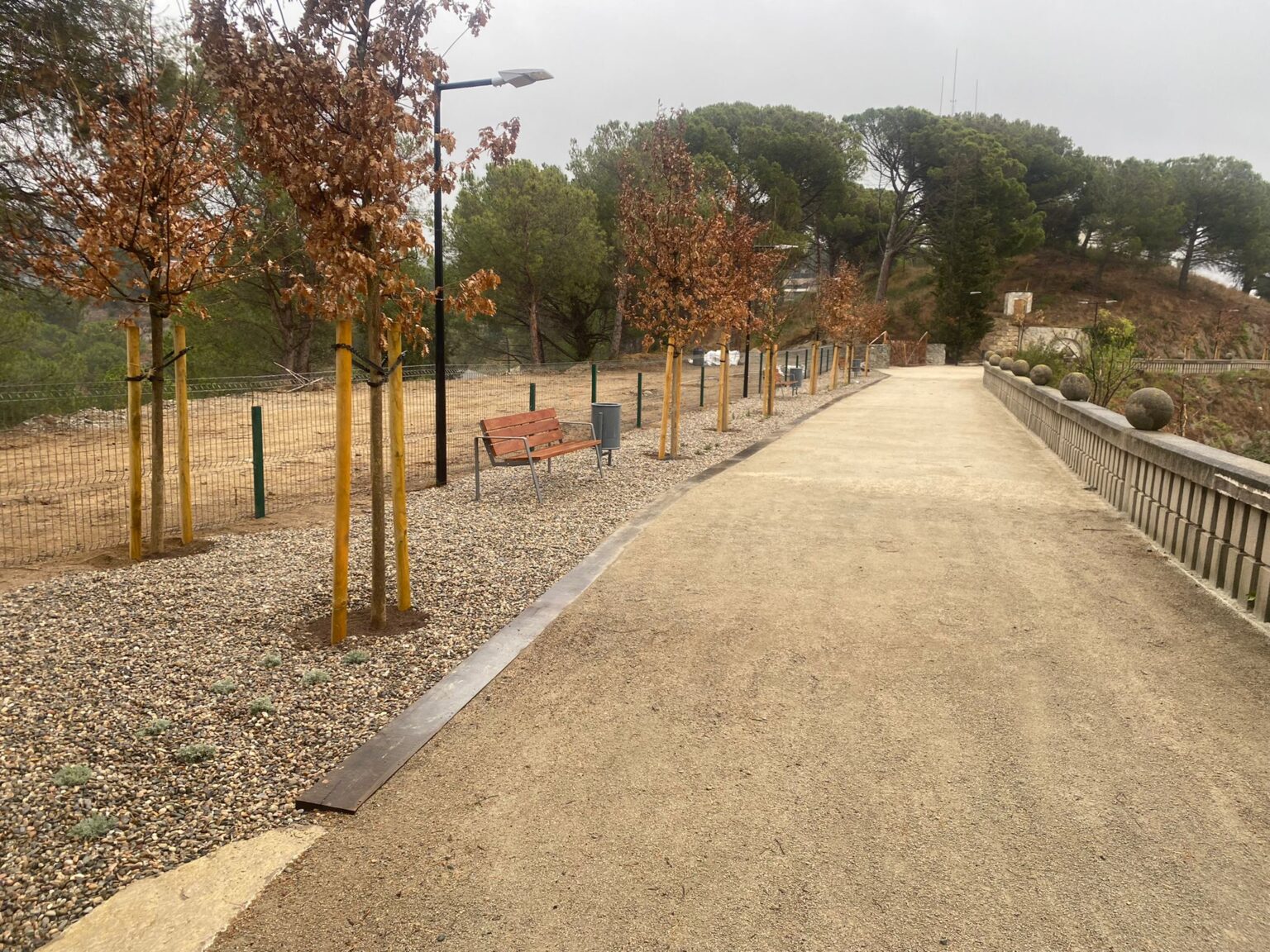 Vallbona d’Anoia completa les millores al passeig del Mirador