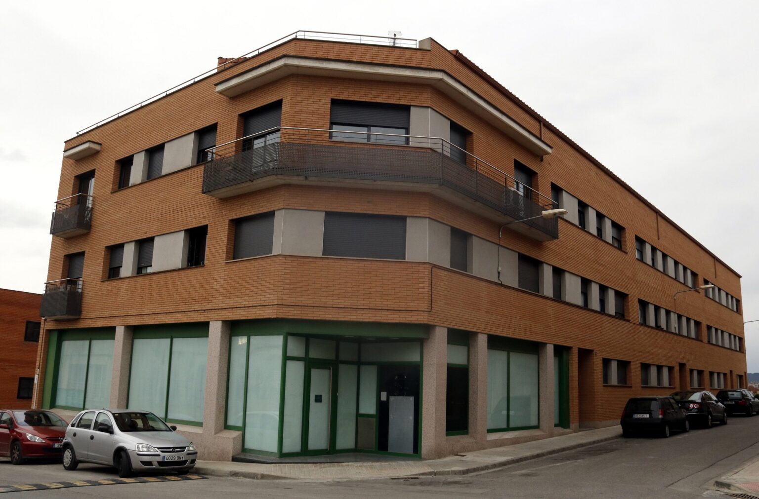 L’Ajuntament d’Òdena denuncia els problemes generats per l’ocupació il·legal de quatre blocs del municipi