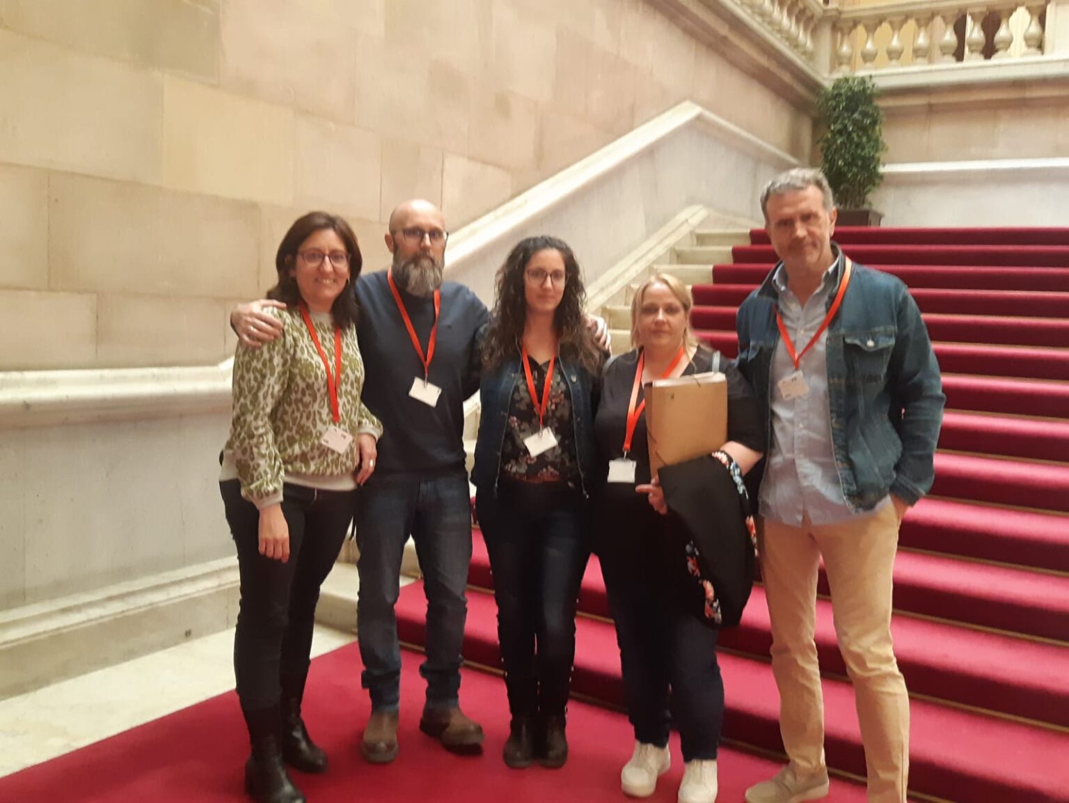 Es lliuren al Parlament més de 2.000 signatures per a reclamar la recuperació de l’atenció pediàtrica a Montbui