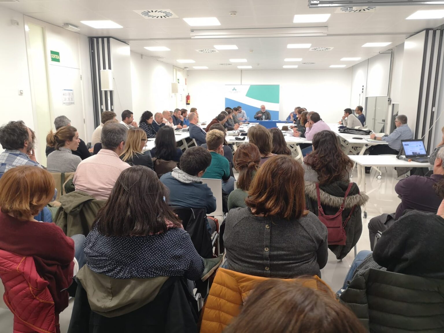 Empleats del Consell Comarcal protesten per canvis i complements en alguns llocs de treball