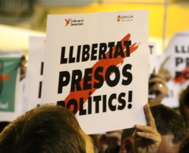 Una xerrada a Igualada analitza la situació dels presos polítics i el relat judicial dels darrers mesos