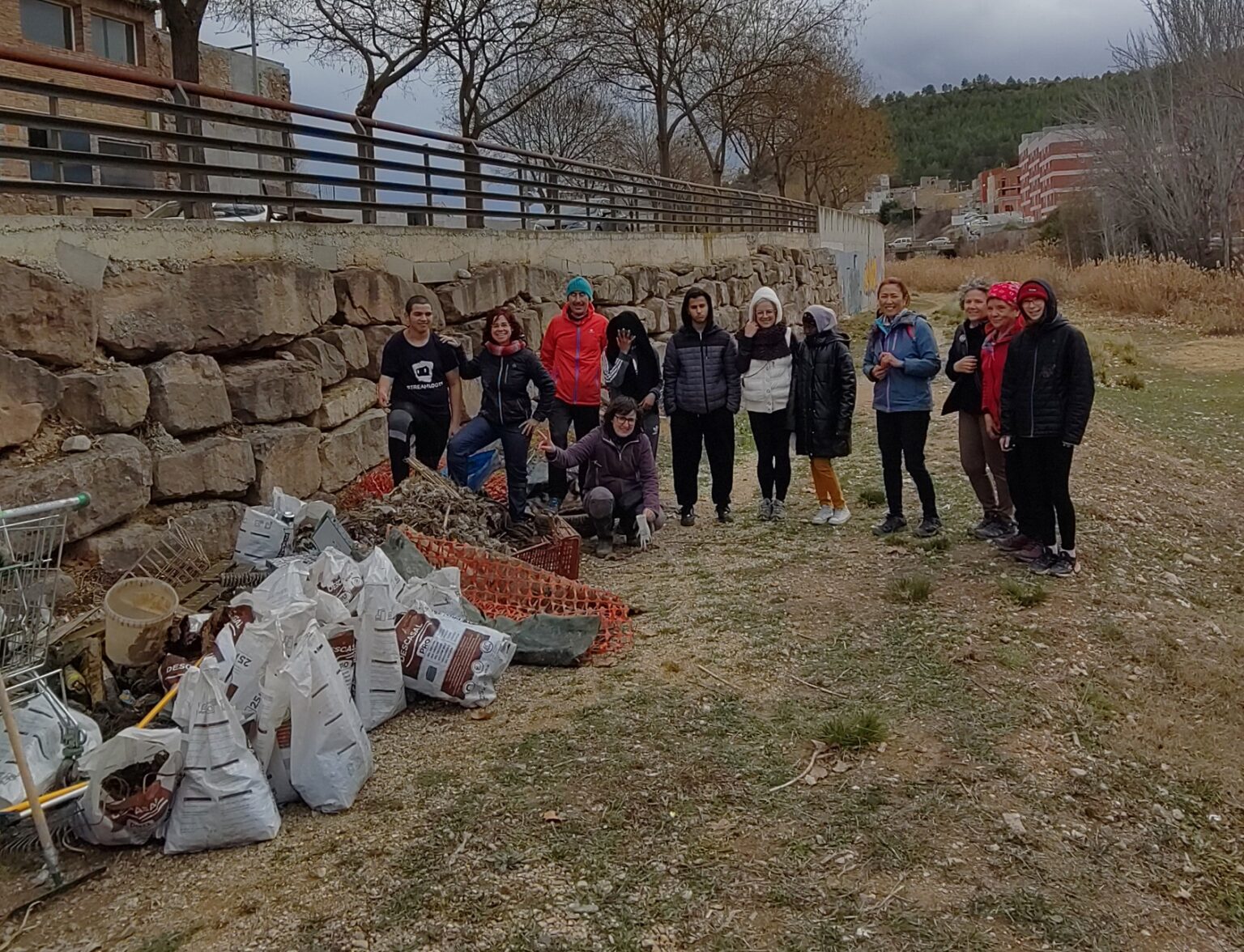 Recullen 175 quilos de deixalles del riu Anoia