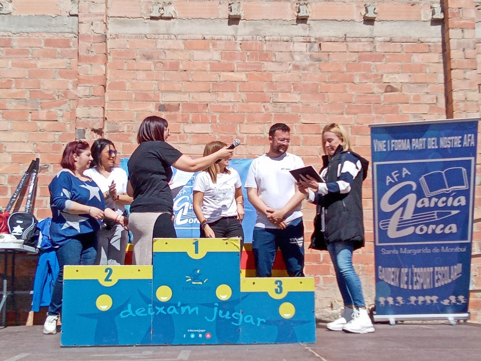 El 30è Cros Garcia Lorca de Montbui ret homenatge al seu impulsor, Manuel Rosales García