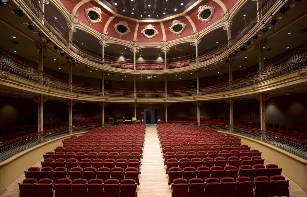 El Teatre Municipal l’Ateneu d’Igualada aixecarà novament el teló divendres