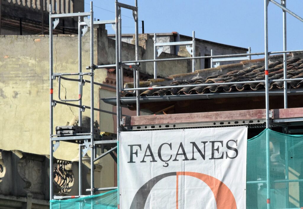 Igualada obre convocatòria de subvencions per a la restauració de façanes