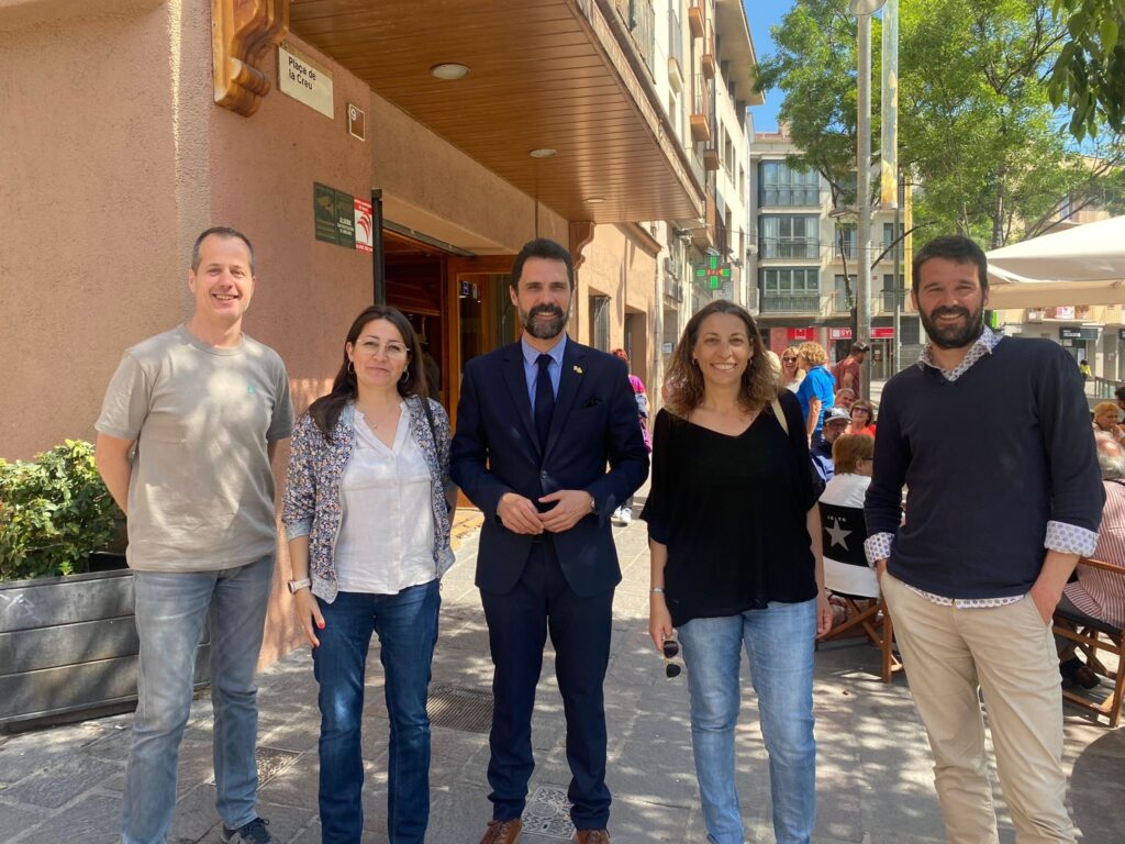 Els consellers Torrent, Verge i l’alcalde de Manresa visiten el Rec.0 acompanyats d’Alba Vergés