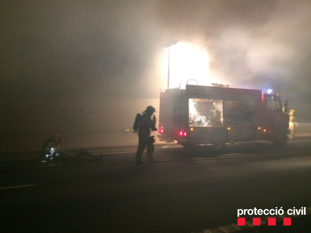 El túnel del Bruc es posa a prova amb un simulacre d’accident i incendi