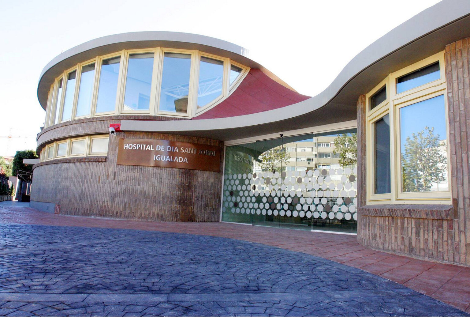 Trobada d’ex-alumnes, conte i portes obertes a l’Hospital de Dia Sant Jordi