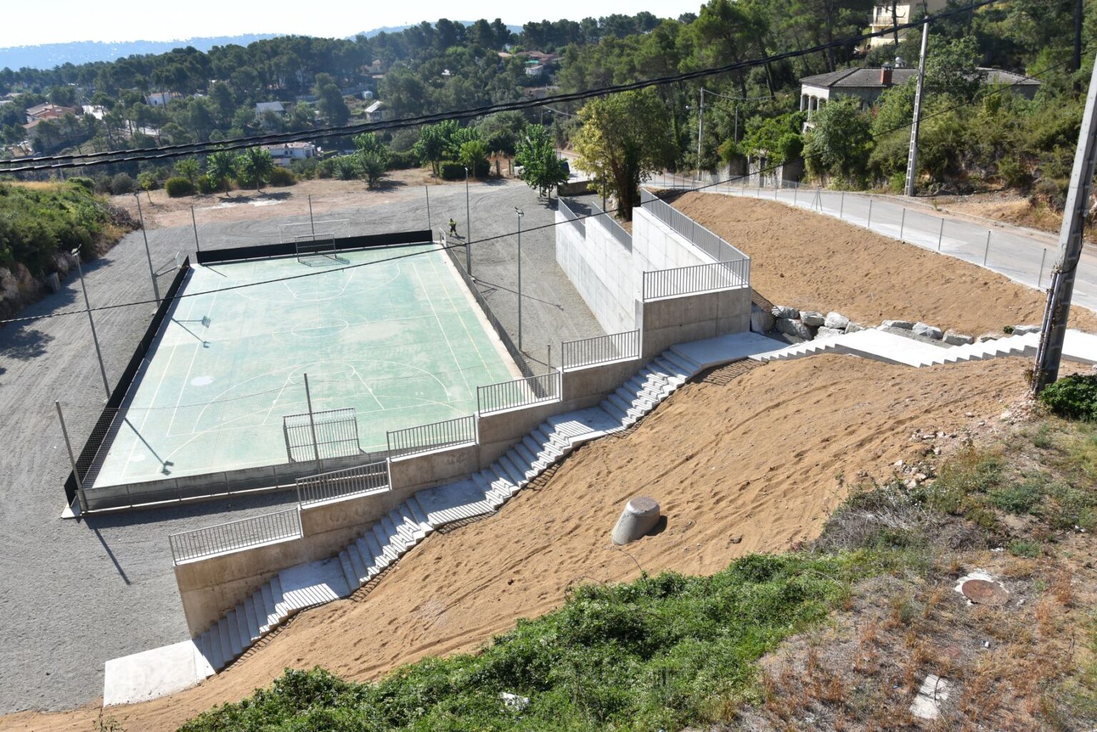 Millores als accessos de la zona esportiva de Pinedes de l’Armengol