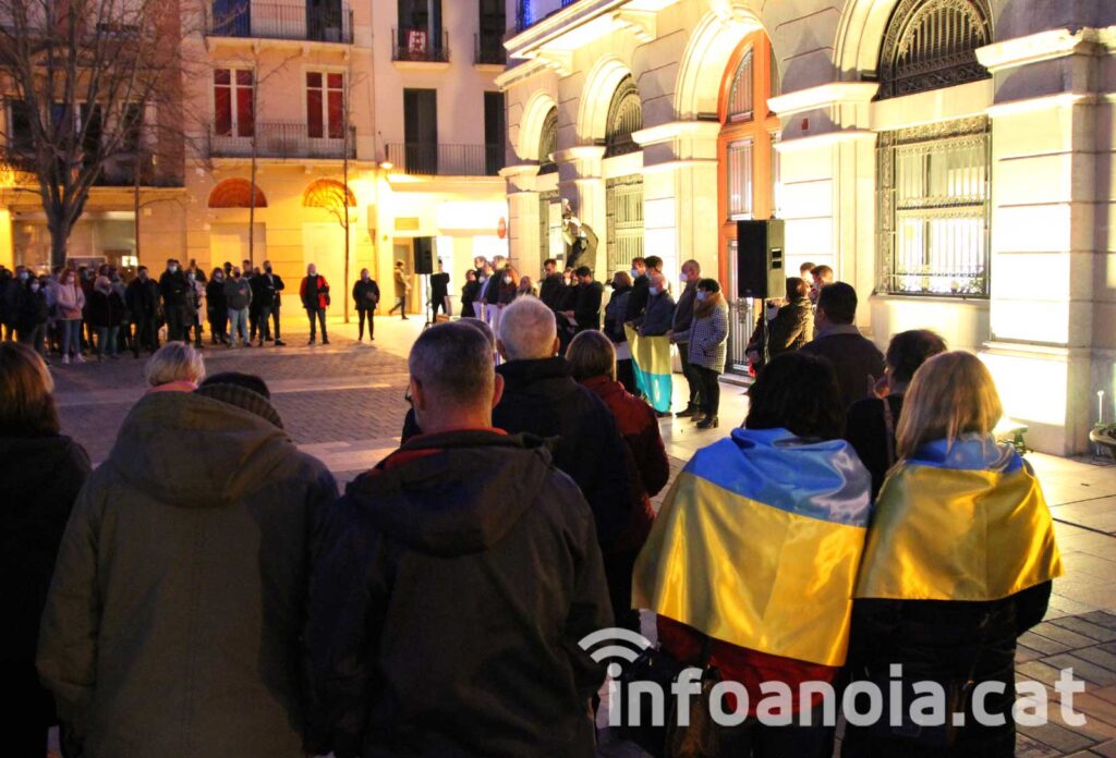 Concentracions arreu de l’Anoia per condemnar la guerra d’Ucraïna