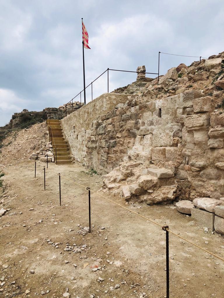 Jorba denuncia actes vandàlics al castell recentment rehabilitat