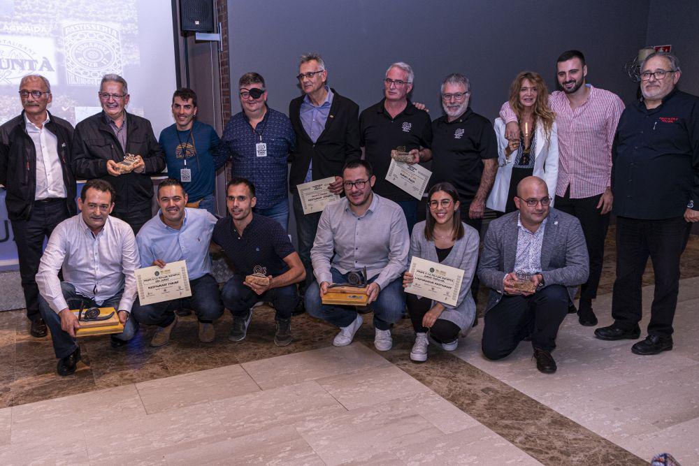 La Confraria de la Vinyala celebra la Vinyalada d’octubre amb el lliurament de reconeixements