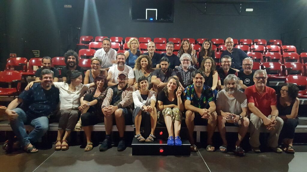 Les ‘Xiques’ del Teatre de l’Aurora atrauen més d’un miler d’espectadors