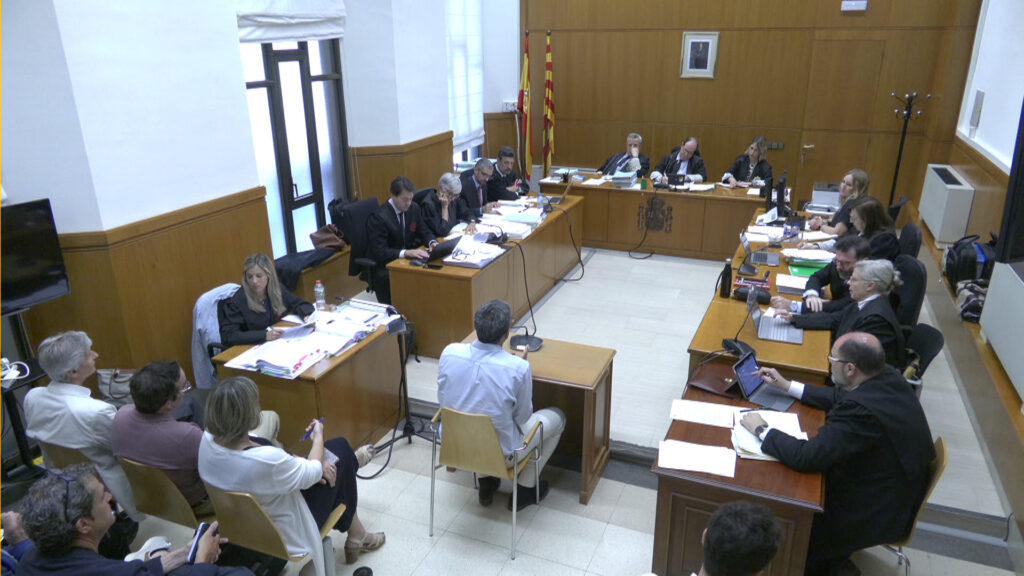 Càrrecs de Policia Nacional i Guàrdia Civil diuen que la coordinació amb Salut per les vacunes de covid va ser «fluïda»
