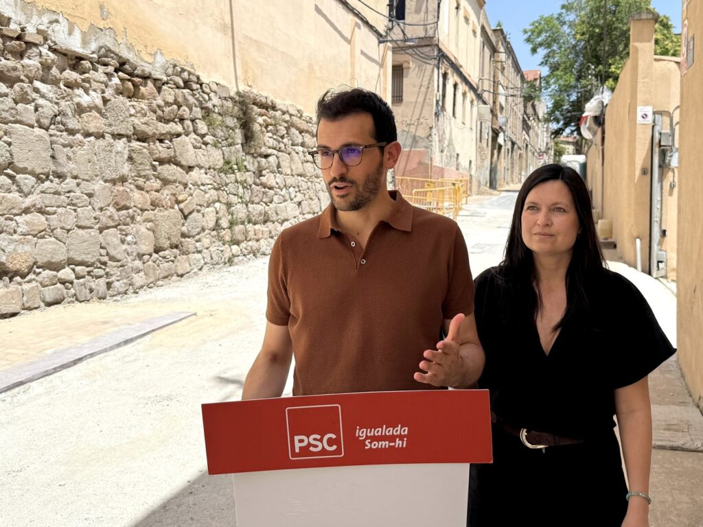 El PSC lamenta que Junts gasti més d’1 milió d’euros a reformar carrers del barri del Rec on “no hi viu ningú”
