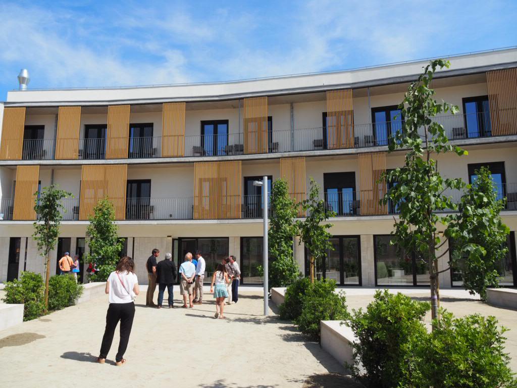 Calaf inaugura la nova Residència i Plataforma de Serveis per a la Gent Gran