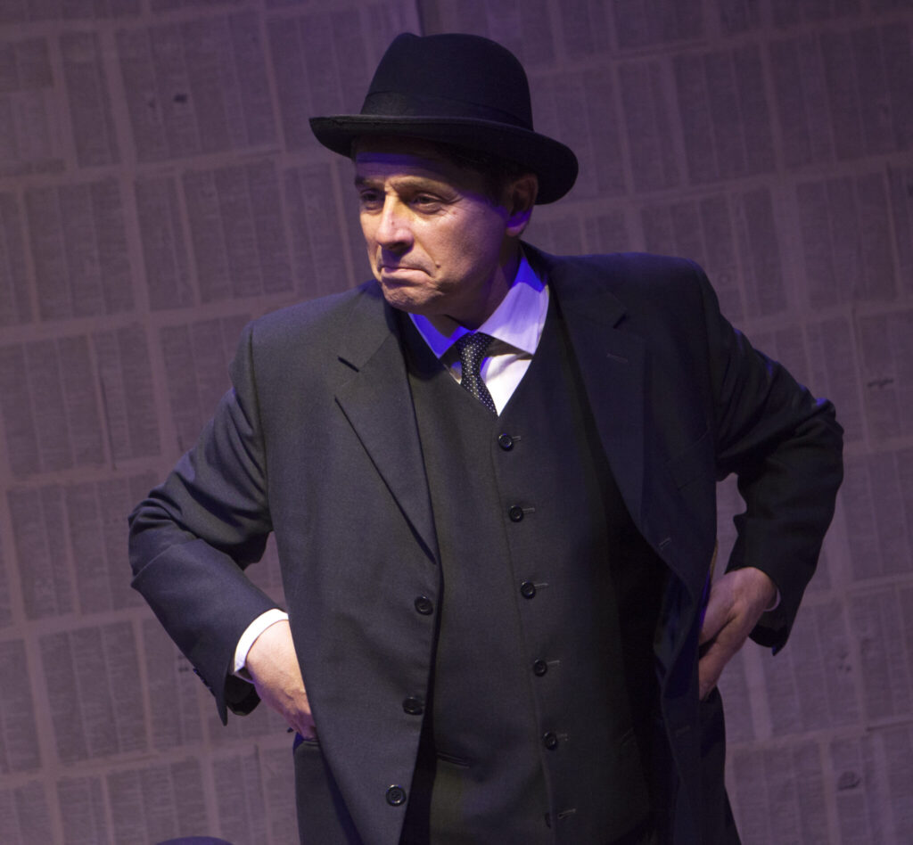 ‘Pompeu Fabra s’escriu amb ce trencada’, teatre amb segell poblatà