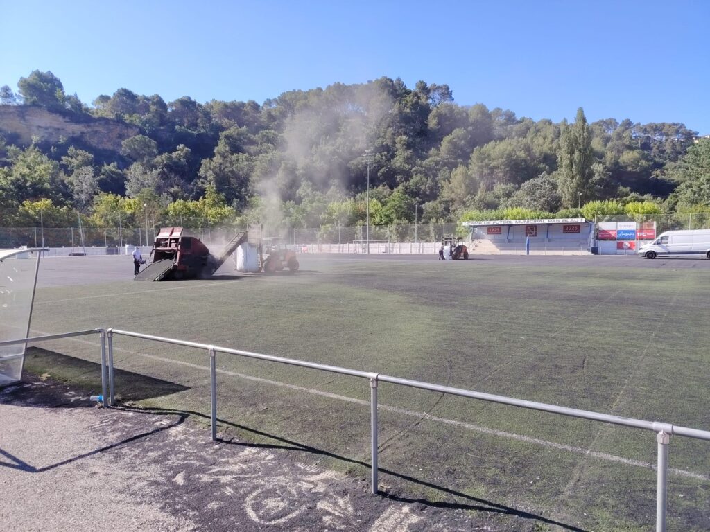 L’ajuntament de la Pobla destina 245.000 euros a millores en el camp de futbol Pas Blau